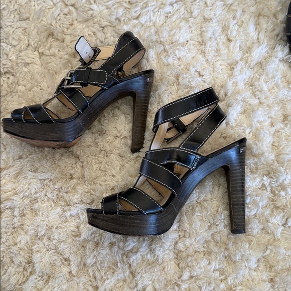 COACH Stefanie Buckle Gladiator HEEL PUMP Black Light Use Size 7 B - Picture 12 of 16